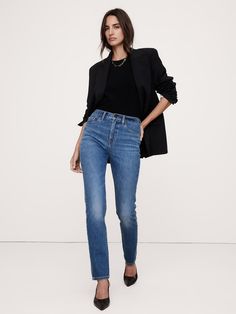 The Slim Jean | Banana Republic Work Clothes Business Casual, Clothes Business, Petite Shorts, Office Shop, Work Clothing, Fashion Deals, Classic Jeans, Getting Dressed, Slim Leg