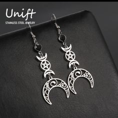 2/$25 Women's Stainless Steel Goth Crescent Moon Witch Hanging Dangling Earrings. New, No Tag. Stainless Steel Lightweight Check Out Our Other Jewelry & Accessories This Item Qualifies For Our 2 For $25 Sale Wiccan Earrings, Moon Goddess Necklace, Crescent Moon Jewelry, Crescent Earrings, Goth Earrings, Wiccan Jewelry, Crescent Moon Earrings, Witch Jewelry, Pagan Jewelry