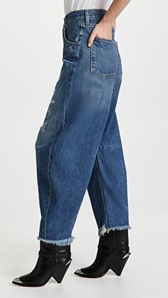 Citizens of Humanity Horseshoe Jeans | SHOPBOP Denim On Denim Outfit Winter, Denim Outfit Winter, Horseshoe Jeans, Denim On Denim Outfit, Sew Pants, Magnolia Fabrics, Womens Distressed Jeans, Big Tote Bags, Off Duty Outfits