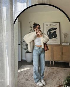 Sundress In Winter Outfit, Simple Cold Outfits, Florence Fall Outfits, Spring 2025 Outfit Ideas, Wide Leg Jeans And Tshirt, Outfit With Basics, Stockholm Outfits Summer, Portugal Outfits Fall, Norwegian Outfits