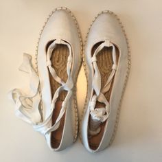 Brand New With Box + Tag. She’s Gorgeous But Didn’t Fit Me. Color Is Ivory. Canvas Pointy Toe. White Lace-up Flats For Summer, White Lace-up Summer Flats, Cream Flats With Woven Sole For Spring, White Lace-up Espadrilles With Woven Sole, White Lace-up Chic Flats, Chic White Lace-up Flats, White Flats With Woven Sole, Casual Cream Lace-up Espadrilles, White Everyday Flats For Summer