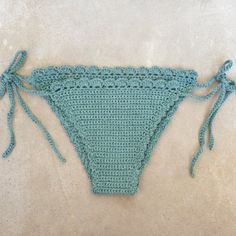 Laia - Bikini set Patterns Crochet Bikinis Free Patterns, Crochet Bra, Set Patterns, Knit Or Crochet, Bras And Panties, Crochet Fashion, Crochet Ideas, Project Ideas, Crochet Hooks