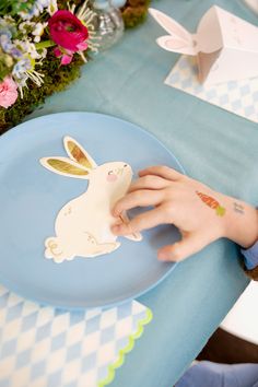 #EasterTableIdeas #DecorateWithPastels #SpringTableSetting #EasterTableInspo #EggcellentTableDecor #BunnyApprovedTable #ColorfulEasterTable #BloomingEasterTable #EasterCenterpieceIdeas #FestiveTableSetting #EasterFeast #EasterTableScapes #SpringFloralDecor #EggstravagantTableDecor #CreativeTableSettings #EasterDining #EasterCelebration #EasterEntertaining #SeasonalTableDecor #TableTopInspiration #partydeco #b2b Spring Garden Party, Patterned Napkins, Bunny Baby Shower, Color Celeste, Spring Baby Shower