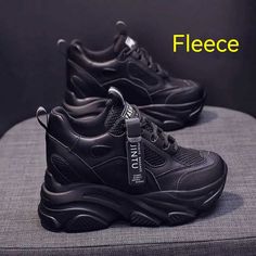 Product information: Size: 34, 35, 36, 37, 38, 39, 40 Sole material: TPR Popular elements: hollow out Style: toe Holder Shoe Upper material: Mesh Midsole material: Plastic Applicable Gender: Male Function: keep warm Size: Packing list: Shoes*1Pair Product Image: