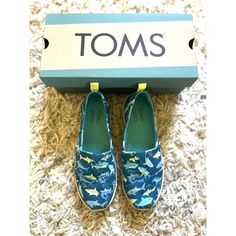 These Toms Alpargata Shark Print Glow In The Dark Shoes Are Brand New In The Box But Without The Tags. Youth Size 3.5. Great Slip On Shoes And An Added Bonus That They Glow In The Dark! Glow In The Dark Shoes, Dark Shoes, Shark Shoes, Shark Print, Toms Shoes, On Shoes, In The Dark, Slip On Shoes, Glow In The Dark