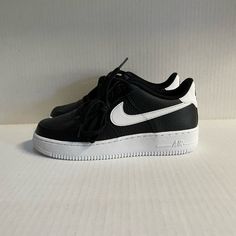 Nike Air Force 1 One Low Gs Black Pebbled Leather White Ct3839-002 7y= Women 8.5 Nike Air Force 1 Leather Sneakers With Contrast Sole, Nike Air Force 1 Leather White Sole Sporty, Nike Air Force 1 High-top Leather With Perforations, Nike Air Force 1 Leather Sports Shoes With Perforations, Modern Nike Air Force 1 Sneakers, Nike Air Force 1 Leather With Perforations For Streetwear, Nike Air Force 1 Leather For Sports, Nike Air Force 1 With White Sole And Perforations, Nike Air Force 1 With Perforations And Round Toe