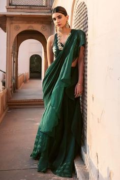 Shop for Seeaash Green Pre-draped Ruffle Organza Saree With Blouse for Women Online at Aza Fashions Mehendi Event, Organza Saree With Blouse, Halter Neck Blouse, Saree Jackets, Halter Neck Blouses, Saree Floral, Ruffle Saree, Drape Saree, Organza Sarees