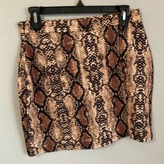 Shein Snake Print Mini Skirt. Perfect For Eras Tour. Size Medium. New Without Tags. Has A Side Zipper. Brown Stretch Mini Skirt With Lining, Brown Stretch Mini Skirt, Brown Stretch Casual Mini Skirt, Stretch Brown Mini Skirt For Fall, Brown Stretch Skirt For Night Out, Skirts Shein, Shein Skirts, Print Mini Skirt, Eras Tour