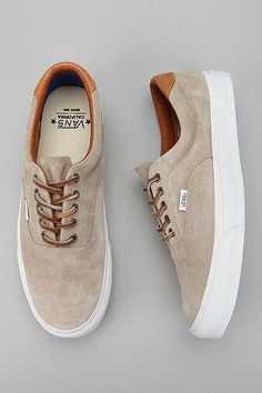 Skateboard Style, Vans California, Daily Shoes, Men's Footwear, Vans Sneakers, Suede Sneakers, Nike Sneakers