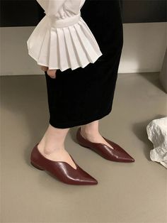 LBSFY - Fashion Women Flats Loafers Pointed Toe Shallow Slip On Flat Low Heels Black Red White Yellow Casual Mules Shoes Size 35-39 Size 5.5=35=22.5cmSize 6=36=23cmSize 6.5=37=23.5cmSize 7=38=24cmSize 7.5=39=24.5cm Casual Pointed Toe Flats For Business, Brown Pointed Toe Flats For Office In Fall, Casual Pointed Toe Flats For Business In Fall, Brown Pointed Toe Flats For Office, Business Flats With Pointed Toe For Fall, Trendy Pointed Toe Flats For Office, Trendy Pointed Toe Office Flats, Fall Season Pointed Toe Slip-on Flats, Brown Pointed Toe Flats For Fall