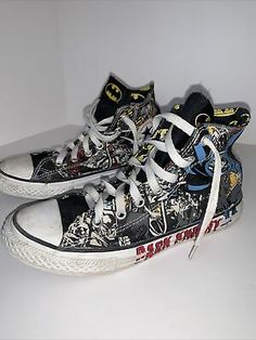 Converse Chuck Taylor All Star Dark Night BatmanHigh Top Sneakers Size 3 Junior | eBay Vintage Dc Shoes, Unique Shoes Sneakers, Dark Night Batman, June Core, Marvel Converse, All Star Aesthetic, Spider Man Shoes, Converse Art, Batman Converse