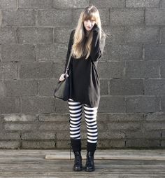 Striped tights. Cute outfit Striped Socks Outfit, Striped Leggings Outfit, Goth Leggings, November Fashion, Long Black Sweater, Legs Outfit, Tight Dress Outfit, Striped Stockings, Stockings Outfit