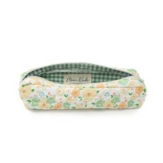 Our Bloom Pencil Case is a cute and stylish pouch designed to hold your stationery or brushes with a classic look.The quilted exterior boasts a beautiful floral pattern, complemented by the classy green gingham interior.Ideal for storing your makeup brushes & eyeliners, or your pens & pencils (perfect for students), this bag is a must-have for those who appreciate both organization and style.Size: 9" x 2" x 3" Fun Pencil Case, Gingham Interior, Journaling Templates, Storing Makeup Brushes, Halloween Bedroom Decor, Mini Makeup Bag, Halloween Bedroom, Large Makeup Bag, Aesthetic Study