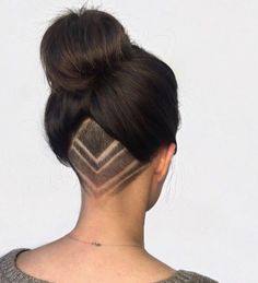 Undercut Hair Designs, Shaved Design, Undercut Hairstyles Women, Hairstyles Girl, Undercut Designs, Undercut Long Hair, Hair Structure, Shaved Hair Designs, Undercut Women