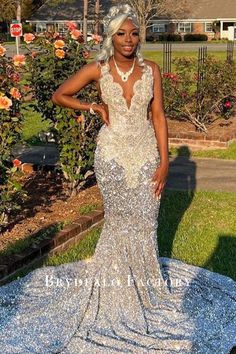 Silver Sequin Rhinestones Sleeveless Long Train Mermaid Prom Dress
Prom Dress Inspiration Images Formal Gown Pictures & Ideas
#prom #promdress #2024 #2024prom #formaldress White And Silver Prom Dress, Silver Prom Dresses Black Women, Silver Dress Prom, Silver Dress Long, Silver Glittery Dress, Black And Silver Prom Dress, Silver Mermaid Prom Dress, Prom Dresses Silver, Silver Prom Dresses