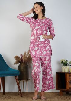 Experience ultimate comfort with our handcrafted loungewear! Made from soft, breathable fabrics, each piece is designed for relaxation and style. Perfect for cozy nights in or casual outings, this loungewear set combines elegance with comfort. Treat yourself or gift a loved one with the perfect blend of luxury and ease. Embrace comfort with our Baby Pink Loungewear Set, designed for both women and teens. Crafted from soft, high-quality cotton, these pajamas are perfect for lounging or sleeping. With a cute and cozy design, this set makes a thoughtful gift for anyone who loves relaxation and style. 🧵 Quality: Our Baby Pink Loungewear Set is made from 100% premium cotton, ensuring maximum softness and breathability. The fabric feels gentle against the skin, making it ideal for a restful nig Comfortable Pink Home Set, Comfortable Pink Loungewear Sets, Comfortable Relaxed Fit Pajama Party Sets, Comfortable Pajama Party Sets With Long Pants, Comfortable Long Pants Sets For Pajama Party, Cozy Pink Loungewear Sets, Comfortable Matching Loungewear Set, Comfortable Pink Sleepwear For Loungewear, Comfortable Pink Sleepwear