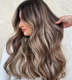 50+ Bronde Haircolor Ideas You Must Try This Season! - Prada & Pearls Bronde Brunettes, Ash Bronde Haircolor, Ash Bronde Haircolor Balayage, Summer Bronde Haircolor, Mushroom Bronde Balayage, Bronde Haircolor Brunettes Ash, Haircolor Brunettes, Brunette Blonde Hair, Mushroom Bronde