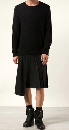 PLEASE KEEP IN MIND **Item takes up to 2-3 business weeks for production and 100% handmade *****Dark Black Asymmetric Linen Kilt // Side Pleats and a Gold-Tone Side Zipper-- Men in the picture wearing size : Large / 178 height 80 kg Fit True to Size - So pick up your actual size. All our products are according to EU size chart, if you are located in EU areas you can get your actual size.But if you are located in USA , better to get 1 size bigger then your actual size. Size:36 cm side to side / t Asymmetric Skirt, Asymmetrical Skirt, Pleated Shorts, Kilt, Dark Black, Side Zipper, Everyday Fashion, Midi Skirt, Normcore