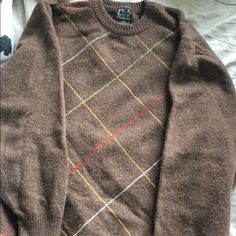 Never Worn So Thick And Soft , Perfect For Winter Y2k Style Brown Top For Fall, Fitted Brown Casual Sweater, Casual Fitted Brown Sweater, Retro Brown Top For Winter, Retro Brown Winter Top, Casual Brown Sweater, Retro Brown Crew Neck Sweater, 90s Style Brown Tops For Fall, 90s Brown Tops For Fall