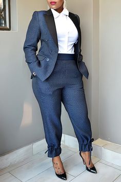 Formal Pant Suits For Women, Blazer Pants Set, Work Closet, Collar Model, Healing Recipes, Board Room, Work Flow, Womens Dress Suits, Suits And Jackets