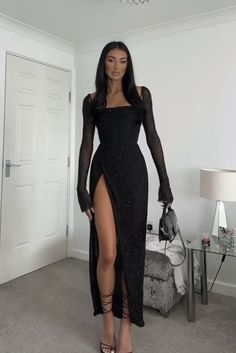 Sheer Sleeve Prom Dress, Prom Dress Mesh Sleeves, Long Black Dress Birthday Outfit, Black Long Sleeve Wedding Guest Dress, Black Classy Formal Dress, Black Dress Outfit Classy Elegant Party, Prom Dresses Not Tight, Oh Polly Dresses Long, Black Dress Outfit Classy Elegant Birthday