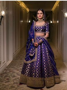 Sabyasachi Blouse Designs, Sabyasachi Blouse, Sabyasachi Lehengas, Telugu Culture, Sabyasachi Collection, Lehenga Saree Design, Grow Taller