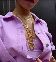 Daphne Blake, Purple Outfits, Purple Shirt, Festival Looks, Winter Mode, Gold Necklaces, Look Vintage