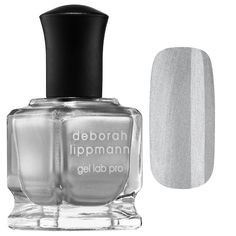 Winter Nail Color Trends - the gray details Baby Blue Nails, Spring Nail Colors, Classic Nails