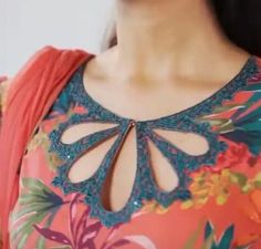 Suit Neck Designs, Simple Dress Casual, Salwar Neck Designs, Churidar Neck Designs, Stylish Kurtis Design, Gala Design, Lace Dress Design, Simple Kurta Designs