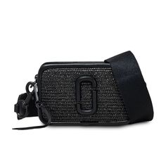 Marc Jacobs - The Straw Snapshot Camera Bag New With Tags! Color: Black A Woven-Raffia Crossbody Bag From Marc Jacobs Featuring Black, Woven Raffia Design, Logo Plaque, Slip Pocket To The Rear, Two Zip-Fastening Compartments, Internal Slip Pocket, Adjustable Detachable Shoulder Strap And Tonal Design - Black - Woven Raffia Design - Logo Plaque - Slip Pocket To The Rear - Two Zip-Fastening Compartments - Internal Slip Pocket - Adjustable Detachable Shoulder Strap - Tonal Design - Materials: Outer Marc Jacobs Snapshot Bag, Trendy Water Bottles, Woven Raffia, Fancy Bags, Black Leather Tote, Mini Tote Bag, Marc Jacobs Bag, Black Tote, Womens Crossbody Bag