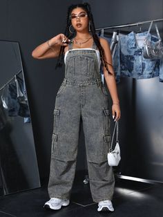 Plus Size Loose Fit Denim Bib Overalls With Multiple Pockets, Casual Everyday Wear Blue Casual  Sleeveless Denim Plain  Non-Stretch  Women Plus Clothing, size features are:Bust: ,Length: ,Sleeve Length: Denim Outfit Plus Size, Queer Fashion Women, Plus Size 90s Fashion, Jean Overall Outfits, Cute Dungarees, Cargo Overalls, African Maternity Dresses, Plus Size Grunge, Winter Overalls