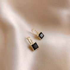 Y2k Jewelry, Korean Jewelry, Unusual Earrings, Alloy Earrings, Heart Drop Earrings, Crystal Stud Earrings, Square Earrings, Classic Jewelry, Crystal Drop Earrings