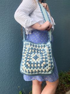 This multipurpose handcrafted tote bag is perfect for carrying your wallet, keys, books, and so much more! This bag is durable enough to handle daily life and is machine washable on a cold gentle cycle with like colors (air drying is also recommended). Crochet Purse, Crochet Purses, Satchel Bag, Orlando Fl, Satchel Bags, Project Ideas, Purses And Handbags, Daily Life, Orlando