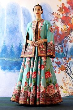 Shop for Rajdeep Ranawat Green Dupion Leela Floral Print Cape And Skirt Set for Women Online at Aza Fashions Cape Skirt, Rajdeep Ranawat, Embroidery Floral, Green Floral Print, Floral Print Skirt, Print Skirt, Set For Women, Flared Sleeves, Floral Printed