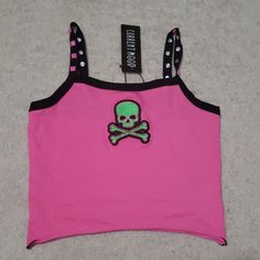 Current Mood Size S Skull Crop Top. Nwt Tank Top Dolls Kill Skull Crop Top, Core Outfits, Poshmark Finds, Pink Crop Top, Birthday List, Current Mood, Green And Pink, Clothing Styles, Dolls Kill