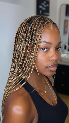 25 Knotless Braid Inspirations Bursting with Vibrant Colors Braids 1b/30, Knotless Braid Inspiration, Honey Knotless Braids, 27 30 Knotless Braids, Medium Knotless Box Braids With Color, 27 And 30 Knotless Braids, Dark Skin Blonde Braids, Blonde Braids Hairstyles