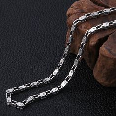 Men's Sterling Silver Box Link ChainMetal Type: 925 Sterling SilverGender: For MenStyle: PunkWidth: 4 mmLength: 20 in / 22 in / 24 in / 26 inWeight: 32.8 g (22 in)Minimum Order: 1 Silver Jewelry For Men, Mens Sterling Silver Jewelry, Silver Engraved Bracelet, Picture Necklace, Silver Chain For Men, Mens Bracelet Silver, Mens Silver Necklace, Mens Chain Necklace, Jewelry For Men