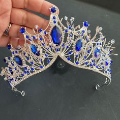 Silver Sapphire Tiara Dark Blue Quinceanera Crown, Blue And Black Sweet 16, Royal Blue Tiara, Sapphire Tiara, Cinderella Quince, Baby Blue Quinceanera, Quince Crown, Sweet 16 Inspo, Royal Blue Quince