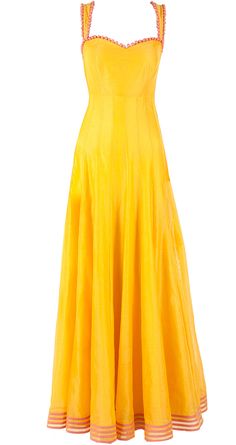 Yellow chanderi floor length anarkali available only at Pernia's Pop-Up Shop. Flare Lehenga, Anarkali Kurtis, Patiyala Dress, Floor Length Anarkali, Fairy Hair, Punjabi Dress, Salwar Kamiz, Indian Gowns Dresses, Indian Gowns