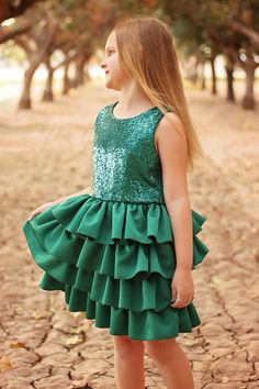 Princess Style Sleeveless Holiday Dress With Ruffles, Tiered Ruffle Princess Dress For Dress-up, Tiered Princess Dress With Ruffles For Dress-up, Summer Princess Dress With Ruffles And Tiered Shape, Princess Style Tiered Summer Dress, Fitted Green Tiered Dress, Formal Ruffled Dresses With Fitted Bodice, Fitted Ruffle Dress For Dress-up, Formal Fitted Ruffle Holiday Dress