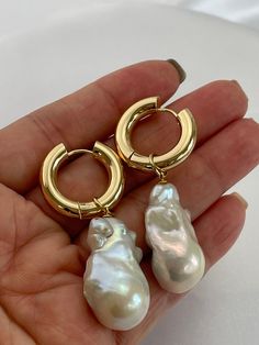 Chunky Gold hoop earrings with removable dangling jumbo baroque pearls! This is a versatile hoop earrings, you can wear as is with the dangling pearl or remove the pearl charm and wear as a simple gold hoop earrings.  You can also replace the charm with other charms if you like.  The dangling baroque pearls are genuine, white, lustrous, extra large/jumbo size approx measurements 15mm to 17mm x 25mm to 30mm, AAA quality pearls.   The gold round hoop finding is thick, has some weight to it, locks Gold Hoop Earrings With Baroque Pearls, Baroque Pearl Drop Hoop Jewelry, Gold Baroque Pearl Hoop Earrings, Gold Hoop Jewelry With Baroque Pearl, Baroque Pearl Dangle Hoop Earrings For Pierced Ears, Baroque Pearl Charm Hoop Earrings, Baroque Pearl Dangle Hoop Earrings, Simple Gold Hoop Earrings, Chunky Gold Hoop Earrings