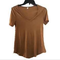 Brand New With Tags, Bp By Nordstrom Brown Lightweight V-Neck Tee Note: Please View All Photos Carefully For Item Description. Thank You. Casual Brown V-neck Top, Spring Nordstrom Relaxed Fit Tops, Nordstrom Relaxed Fit Tops For Spring, Nordstrom V-neck Tops, Nordstrom Short Sleeve Tops For Summer, Trendy Brown V-neck Top, Nordstrom Casual Summer Tops, V Neck Tee, Nordstrom