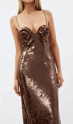 brown sequin gown Glamorous Fitted Midi Dress For Dress Down, Brown Sequin Dresses, Chest Design, Belle Silhouette, Cocktail Bars, Cocktails Bar, Dinner Dates, Sequin Midi Dress, Dress Sequin