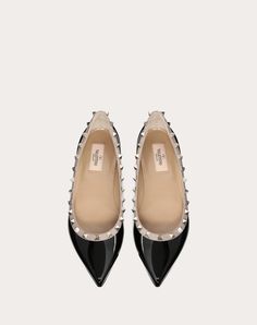 Patent Rockstud Ballet Flat Luxury Pointed Toe Ballet Flats For Party, Studded Ballet Flats For Evening, Luxury Patent Leather Ballet Flats For Evening, Elegant Studded Evening Flats, Elegant Studded Flats For Evening, Elegant Pointed Toe Flats With Studs, Ballerina Flats, Ballet Flat, Ballerinas