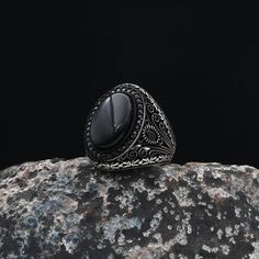 Mens Handmade Ring, Black Onyx Men's Ring, Gift for Husband, 925k Sterling Silver Ring, Vintage Men Ring, Unique Mens Jewelry ✦ Details ✦ * Material: 925 Sterling Silver * Gemstone: Onyx * The size of the stone: 15x20 mm. * Weight: 12,00 grams * Sides oxidized, decorated with Micro Zircon stones. * Stamp: 925 * Available sizes; 5 US to 16 US. Contact me if you need any other size! ✦ Shipping ✦ * Processing time: 1-3 business days. * This item ships from my Turkish workshop in Istanbul. * Add your phone number in address box for a smoother delivery. That makes courier personnel's job easier.  ✦ Packaging ✦ * Comes with a luxury gift box and a jewellery cleaning cloth and courtesy gift. Handmade Sterling Silver Rings, Jewelry Details, Stylish Rings, Black Onyx Stone, Men Ring, Black Onyx Ring, Gift For Husband, Ring Black, Silver Rings Handmade