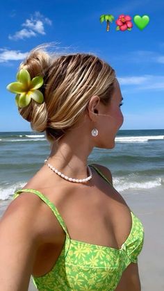 Pondicherry Poses, Beach Hair Color, Beach Blonde Hair, Easy Beach Hairstyles, Beach Braids, Vacation Hairstyles, Beach Blonde, Travel Hairstyles