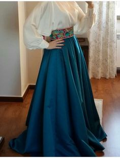 Lehenga Designs Simple, Modest Dresses Casual, Trendy Dress Outfits, Designer Dresses Casual, Stylish Party Dresses