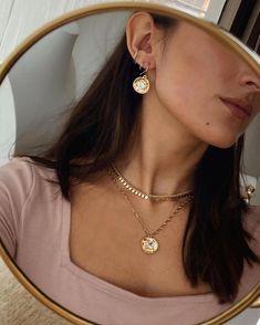 SAACHI on Instagram: “Jewels that shine as bright as you do 💎 #love #instagood #fashion #photooftheday #beautiful #art #photography #happy #picoftheday #cute…” Perfect Stocking Stuffers, Do Love, Bridal Accessories, Layered Necklaces, Necklace Set, Beautiful Art, Diamond Earrings