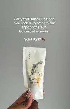 Natural Skincare Aesthetic, Sunscreen Aesthetic, Serious Skin Care, Shower Skin Care, Skincare Aesthetic, Healthy Skin Tips, Facial Skin Care Routine