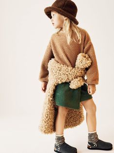 Kids Corduroy, Kids Inspo, Baby Mode, Kid Lifestyle, Zara Kids, Corduroy Skirt, Stylish Kids, 인물 사진, Fleece Sweatshirt